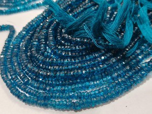 Perles de topaze naturelle de 3 à 5 mm, facettées en forme de rondelle, couleur topaze bleue de Londres, vendues par brin de 13 pouces - Product Image 2