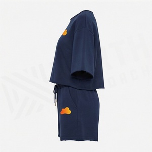 Ensemble 2 pièces pour femmes, short en coton bleu marine avec imprimé nuage orange, haut décontracté à col rond et short au-dessus du genou, printemps - Product Image 3