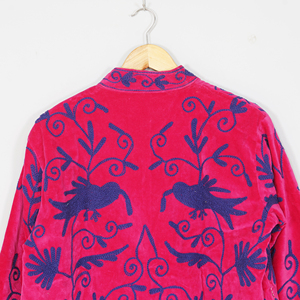 Chaqueta Acolchada Reversible de Terciopelo para Mujer, Bordada con Diseño Suzani, Estilo Boho, Floral, Hecha a Mano, Étnica, para Invierno - Product Image 4