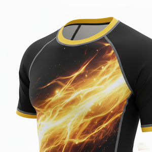 T-shirt de compression à manches courtes premium, sublimé, respirant, avec coutures renforcées, tissu durable, pour MMA, BJJ, surf et entraînement. - Product Image 4