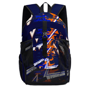Sac à dos de football avec logo et nom de joueur personnalisés, impression de couleurs sur mesure, fabricant de sacs à dos de football de qualité export pour les professionnels - Product Image 5