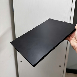 Tablero Publicitario Impermeable de PVC Marca Pima de 4x8 pies con Servicio de Corte para Exhibición en Puntos de Venta y Fabricación de Señalización Promocional - Product Image 1