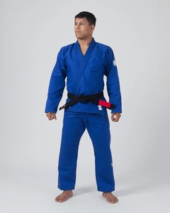Offre Spéciale – Ensemble de Karaté ODM en Coton Mélangé Premium – Tenue d'Entraînement d'Arts Martiaux à Coupe Flexible - Product Image 1