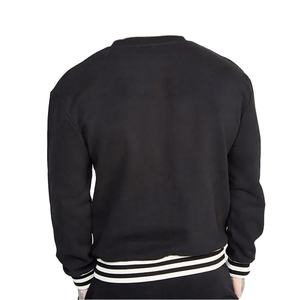 Ensemble de survêtement noir pour homme, col rond, manches longues, couleur unie, vêtement décontracté, coton respirant, style automne, coupe ample avec poche latérale - Product Image 3