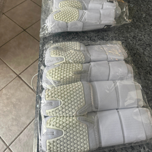 Protectores de Patas para Caballos de Carreras Personalizados, Botas Protectoras para Tendones, de Nailon Resistente, Artículos Ecuestres, Modelo SP-29033 - Product Image 1