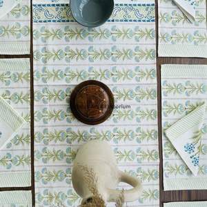 แผ่นรองจานและผ้าเช็ดปากพิมพ์ลายด้วยมือ - ซื้อแผ่นรองจานพิมพ์ลายตามสั่ง, ผ้าปูโต๊ะวาดลายด้วยมือ, แผ่นรองจานและผ้าเช็ดปากลายพิมพ์ด้วยมือแบบสำเร็จรูป - Product Image 4