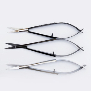 Ciseaux à cuticules en acier inoxydable, droits, couleur argent, pour droitiers, durables, pour le travail de manucure, haute qualité, personnalisés - Product Image 2