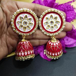 Pendientes de Perlas Geométricas AAAAA Blancas, Oro de 14K, Kundan Jhumki para Bodas y Fiestas - Product Image 2