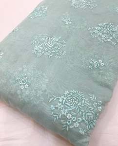 Tissu en dentelle brodée de haute qualité, tissu en maille jacquard floral élégant imprimé pour la décoration de vêtements de mariée - Product Image 6