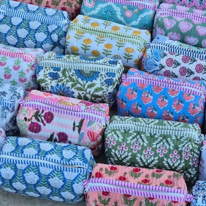 Medium Size Floral Cosmetic Bag With Zipper Closure Portable Textile Toiletry Bag - Product Image 6