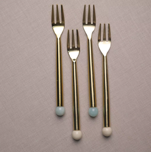 Ensemble de fourchettes à dessert en acier inoxydable doré avec poignées colorées, fourchettes de luxe pour gâteaux et fruits pour la table - Product Image 6