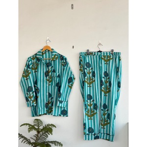 Conjunto de Pijama Bohemio con Estampado Floral, 100% Algodón, Cuello en V, Manga Larga, Corte Regular, Cintura Elástica, Uso Diario Informal, Todas las Temporadas - Product Image 1