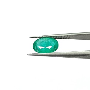 มรกตสีเขียวรูปไข่ 3.50 กะรัต จากพลอยแซมเบีย - Product Image 3