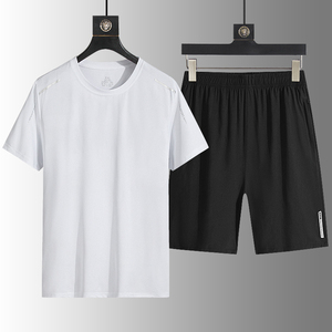 Superbe ensemble sport décontracté pour homme en soie glacée, nouvelle collection été, deux pièces amples, respirant et à séchage rapide, comprenant un T-shirt à col rond et un short - Product Image 6