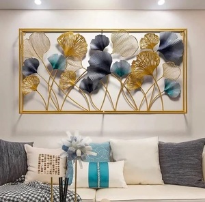 งานศิลปะตกแต่งผนังโลหะลายดอกไม้แบบดั้งเดิม งานแฮนด์เมดแกะสลัก กรอบสีดำ ของตกแต่งบ้าน รูปทรงสี่เหลี่ยมผืนผ้า ขนาดกลาง 25-32 นิ้ว - Product Image 3