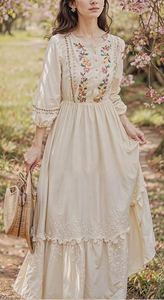 Vestido maxi bohemio bordado de algodón orgánico para mujer, estilo vintage, estilo cottage core, manga larga. - Product Image 2