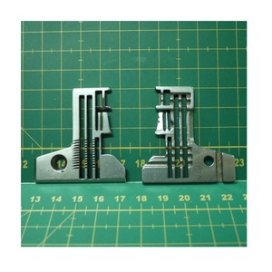 Plaque à aiguille en acier 213113-40 pour machine à coudre industrielle PEGASUS, fabriquée à Taïwan - Product Image 1