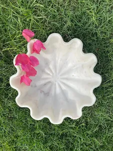Luxury Blossom Shaped <b>White</b> <b>Marble</b> Bowl Decorative Fruit Holder Multi-Functional Modern <b>Table</b> Stylish Home Decor Ramadan Diwali - Product Image 3