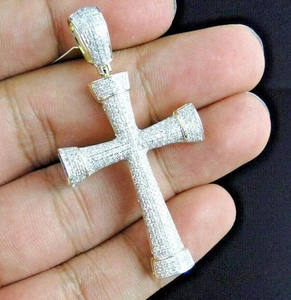 Pendentif Croix pour Homme Plaqué Or Jaune 14K avec Moissanite Véritable Ronde de 2 Carats - Product Image 4