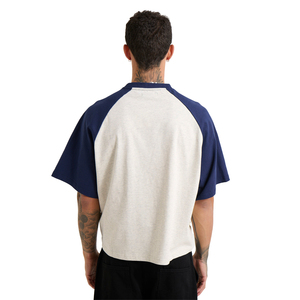 Camiseta de Hombre de Lujo con Pedrería y Estampado Personalizado, 100% Algodón, Cuello Redondo, Ecológica, de Secado Rápido, Estilo Urbano, Venta al Por Mayor OEM - Product Image 2