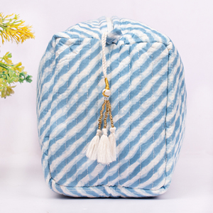 Pochette de maquillage en coton imprimé grand format, écologique et luxueuse, pour organiser les cosmétiques et les accessoires, à des fins promotionnelles et de cadeaux - Product Image 4