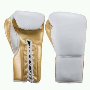 Gants de boxe en cuir blanc et rouge durables à lacets pour compétition de combat au ring, personnalisables avec logo OEM, pour le kick-boxing et les arts martiaux - Product Image 1