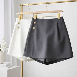 Nuevos shorts deportivos de mujer 2026 de cintura alta con bolsillos elásticos tipo gofre, shorts casuales para exteriores, ropa de trabajo, fitness, shorts de exterior de color liso. - Product Image 1