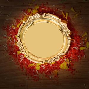 Assiette de présentation style vintage, assiette de dîner en or antique, assiette à motifs floraux, vaisselle de style baroque, assiette de présentation à motif royal - Product Image 4