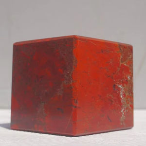Cube de Jaspe Rouge Naturel, Pierre de Guérison, Cristal Poli, Énergie des Chakras, Décoration d'Intérieur, Reiki, Vente en Gros - Product Image 1