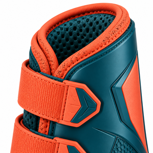 Bottes de brossage équestres haut de gamme offrant une protection fiable des jambes, un confort respirant et une fermeture sécurisée pour les chevaux actifs - Product Image 6