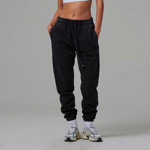 Pantalon de jogging ample et surdimensionné en molleton français pour femme avec logo personnalisé, 100 % coton épais, style hip-hop, idéal pour le sport et la gym - Product Image 6