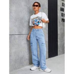 กางเกงยีนส์เดนิมยืดทรงคาร์โก้สีน้ำเงิน Urban Ice Blue สไตล์ Y2K ทรงสูง ทนทาน เป็นมิตรกับสิ่งแวดล้อม หรูหรา หลายกระเป๋า ทรงปกติ เหมาะสำหรับใส่เดินเล่นในเมือง - Product Image 5