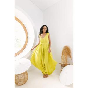 Combinaison longue jaune pour femme, style bohème, sans manches, à jambes larges, élégante tenue de plage estivale - Product Image 3