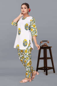 Bulk Wholesale White Green Printed Women Co ord <b>Set</b> Factory Price <b>Magic</b> Fabric 2 Piece Pant Suit Eco Friendly Round Neck - Product Image 2