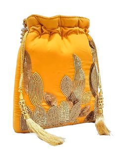Sac Potli élégant et abordable pour femmes, avec broderie perlée à la main, style traditionnel à cordon de serrage et utilisation polyvalente - Product Image 6
