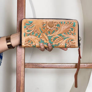 Nuevo Bolso de Mano para Mujer con Diseño de Girasol Grabado a Mano, Cartera de Cuero Genuino Turquesa con Tarjetero y Correa de Muñeca Desmontable - Product Image 2