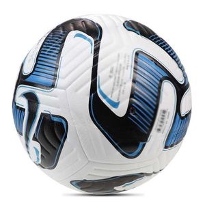 Balón de Fútbol de Alta Calidad Personalizado al por Mayor para Entrenamiento de Club/Academia, Agarre Fuerte, Costuras a Máquina de Larga Duración - Product Image 3