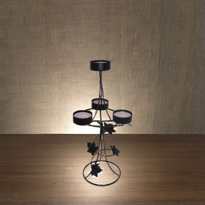 Candélabres sur pied en fer forgé avec revêtement en poudre noire, porte-bougies fantaisie, vente en gros - Product Image 2