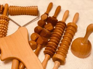 Rodillo de Masaje Corporal de Madera Ecológico, Herramienta Manual para la Recuperación Muscular, Alivio del Dolor de Espalda, Piernas, Brazos, Cuello y Hombros - Product Image 4