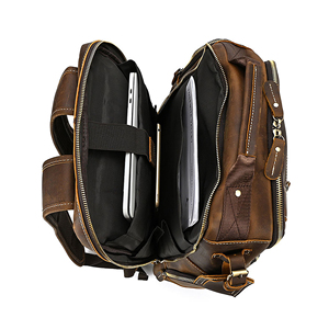Sac à dos classique pour homme en cuir véritable avec fermeture à boucle - Léger, résistant à l'eau, idéal pour la randonnée, l'école et les ordinateurs portables - Product Image 5