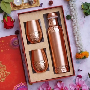 Modern Copper Water Bottle with Two Glass Hammered Design For Hydration Yoga & Ayurveda Inspired Drinkware Bottle With Packaging - Product Image 6