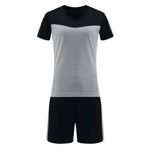 Vêtements de sport pour hommes, uniforme de volley-ball léger et respirant, faible MOQ, fabriqué au Pakistan - Product Image 4