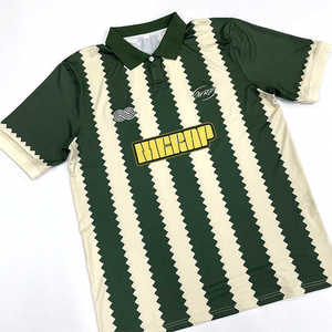 เสื้อเชิ้ตผู้ชายสีน้ำตาลผ้าแคนวาสถัก แขนสั้น ลายแบบสั่งทำได้ สไตล์สมาร์ทแคชชวล ระบายอากาศได้ดี น้ำหนัก 180 กรัม ย้อมสีพื้น ดีไซน์โลโก้ด้านหน้า - Product Image 1
