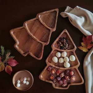 Wood <b>Christmas</b> <b>Tree</b> Serving Tray With 3 Compartments Varnished Finish Minimalist Design For <b>Table</b> Food Storage - Product Image 1