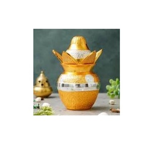 Kalash/Lota de Cobre Puro Hecho a Mano de Alta Calidad para Pooja, para Uso en Templos, Hogares y Bodas - Product Image 4