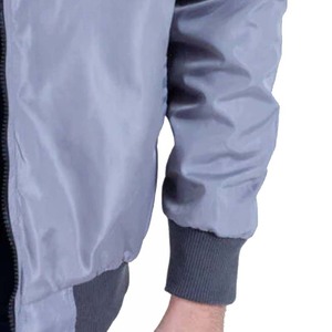 เสื้อแจ็คเก็ตบอมเบอร์ผู้ชาย ผลิตจากโพลีเอสเตอร์ ดีไซน์ล่าสุด มีหลายสี ขายดี รับสั่งทำเสื้อแจ็คเก็ตบอมเบอร์ผู้ชาย - Product Image 6