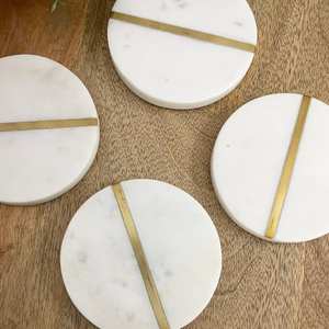 Ensemble de sous-verres en marbre blanc, sous-verres ronds en pierre avec incrustation métallique, 4,5 pouces - Product Image 2