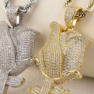 Colgante de oro de 18 quilates con adornos de elefante, mariposa, serpiente, rosa y cruz para manualidades DIY - Product Image 3