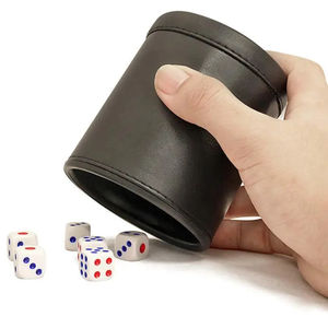 Vasos para Dados de Cuero PU de Alta Calidad, Personalizados OEM, Duraderos, para Juegos de Mesa para Adolescentes, con Opciones de Color y Logotipo Personalizados - Product Image 6