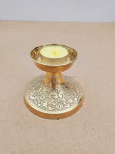 Round inimal Metal <b>Tealight</b> <b>Holder</b> - Smooth Brass <b>Tealight</b> and Candle Stand Indian Manufacturer Direct - Product Image 5